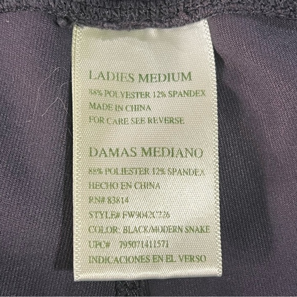 Tangerine WOMENS SNAKESKIN EMBOSSED CROPPED LEGGINGS‎ - Picture 9 of 10